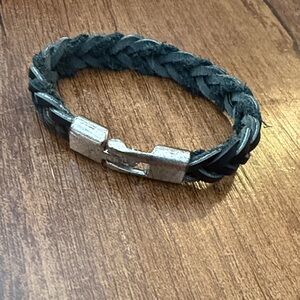 Braided Leather and Metal Clasp Bracelet - Black/Grey